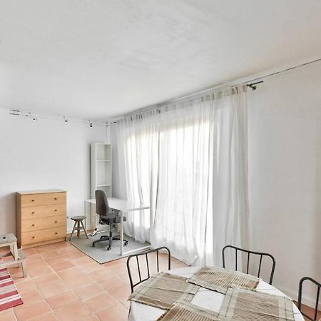 Charming Accommodation For 2 People - Paris Luaran gambar